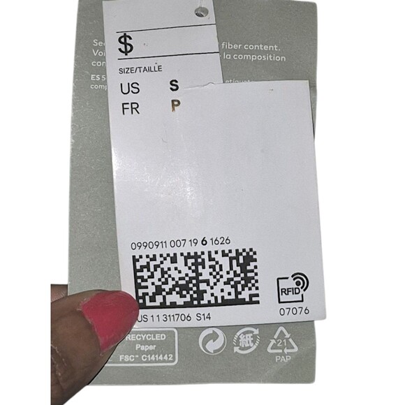 H&M Cable Knit Chunky Oversized Cropped Sweater *MEASUREMENTS* Size Small NWT - Picture 5 of 7